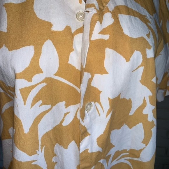 Zara Tropical Vacation Print Button Down Top Size Medium Yellow White - Picture 3 of 7